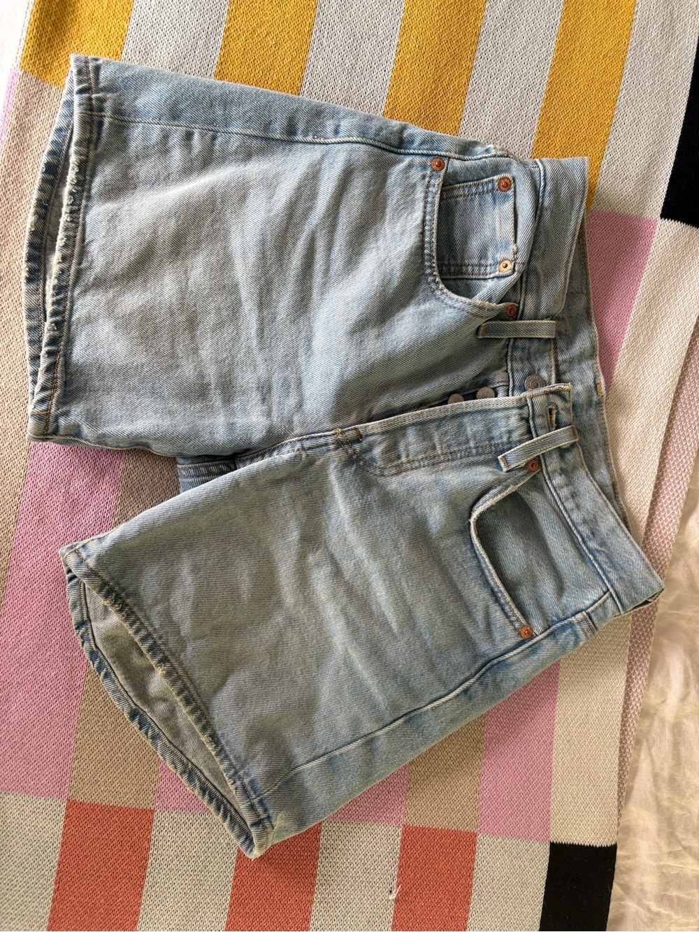 Classic Levi’s Jean Shorts